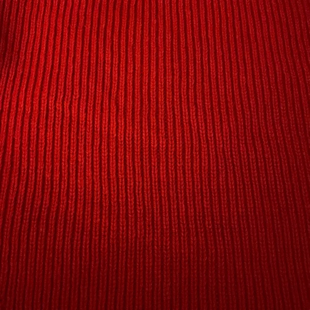 NWT Old Navy sleeveless red sweater with V neck women size XL - Picture 2 of 6